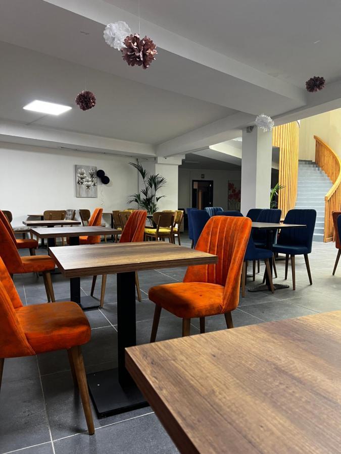 Saint-Gilles Hotel Aviation מראה חיצוני תמונה