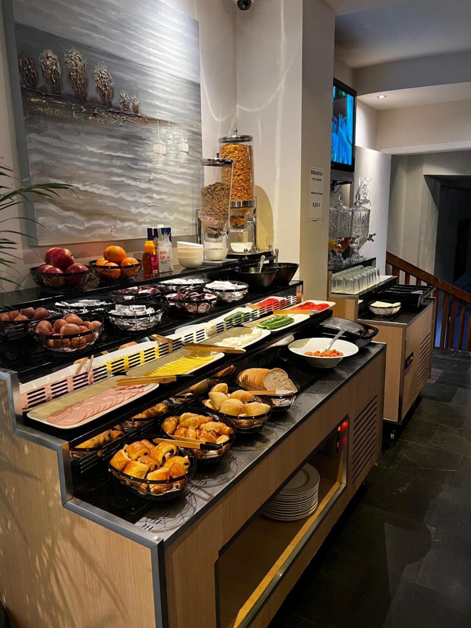 Saint-Gilles Hotel Aviation מראה חיצוני תמונה