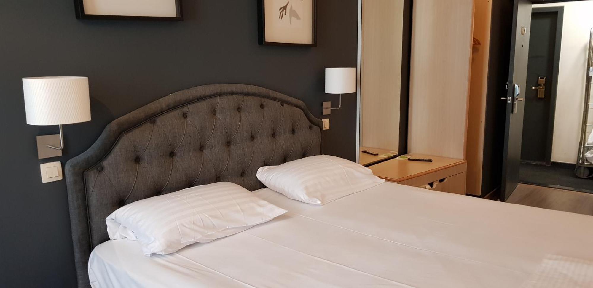 Saint-Gilles Hotel Aviation מראה חיצוני תמונה